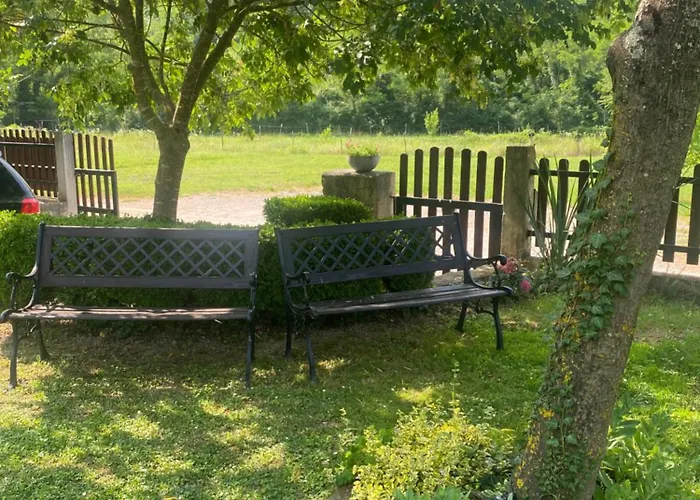 Apartma Bandel Διαμέρισμα *